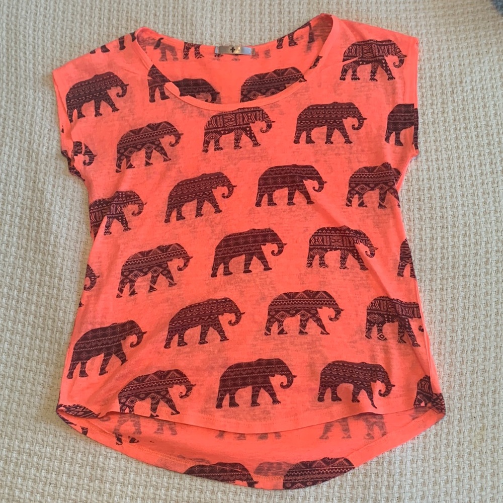 Women’s short sleeve shirt